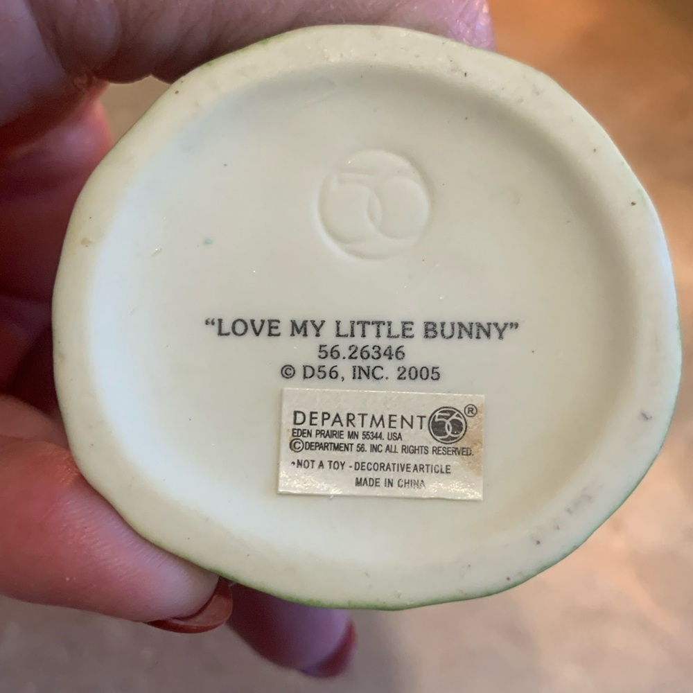 Dept 56 Snow bunnies Easter/Spring Love My Little Bunny 2005 - Picture 8 of 8